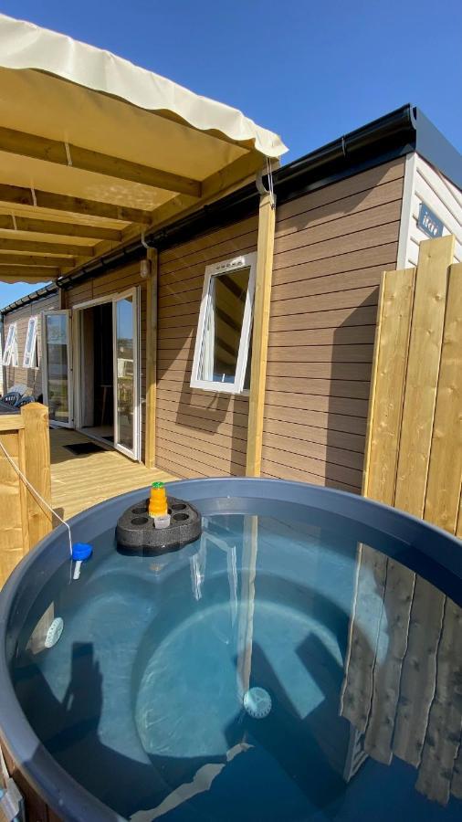 Camping Les Carolins Saint-Lo-d'Ourville Экстерьер фото